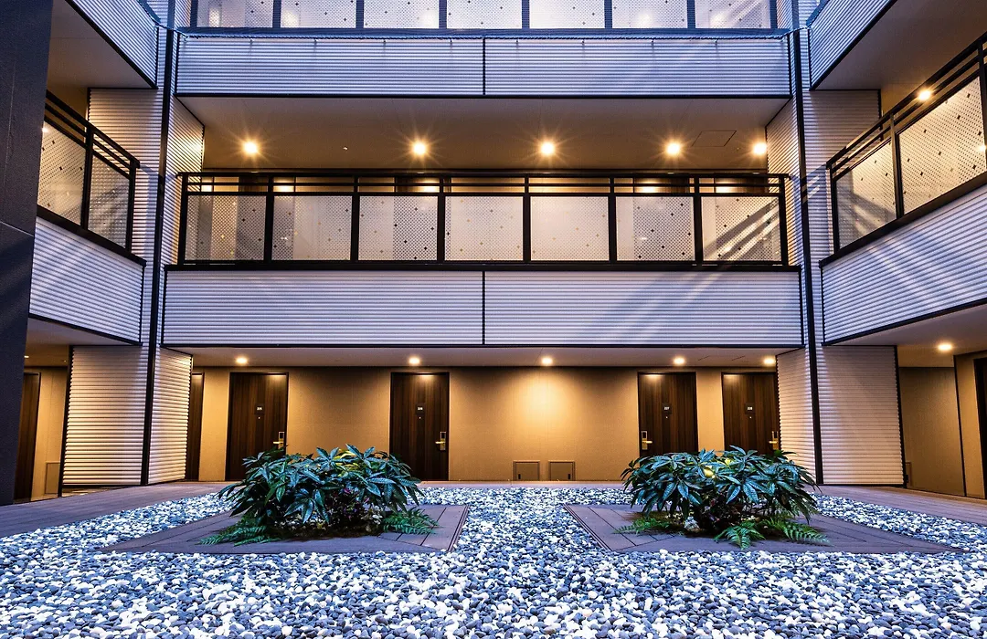 Apa Hotel & Resort Hakata Ekihigashi-1